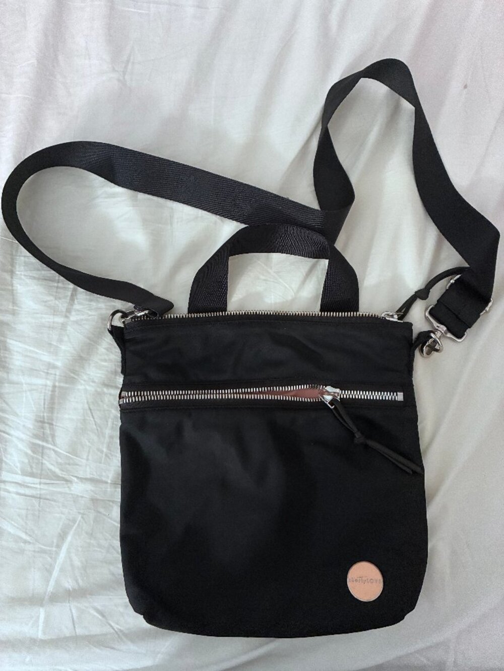 Shorty Love Amuse Medium crossbody bag